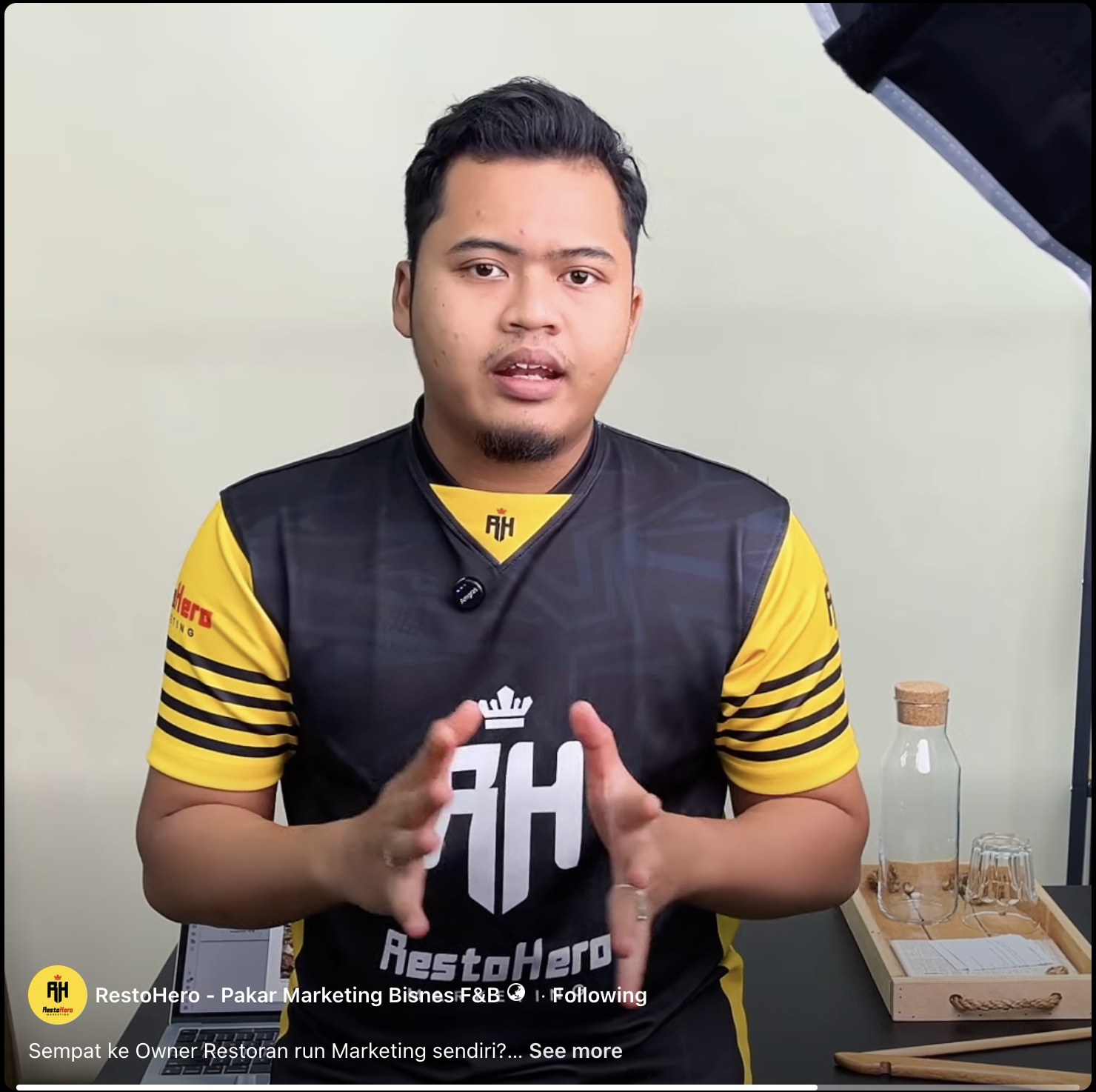 Akram berkongsi tentang marketing restoran dalam baju RestoHero